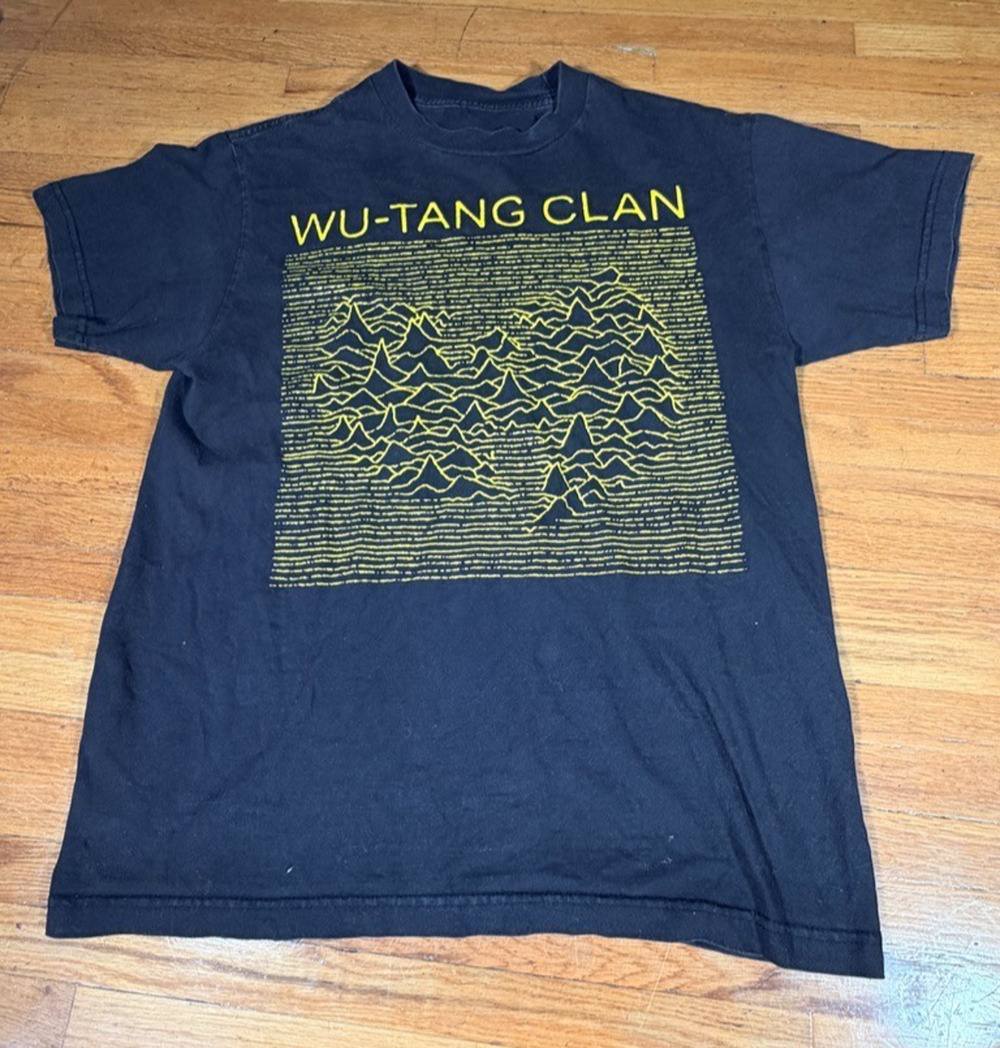 Wu-Tang Clan Unknown Pleasures Style Graphic T-Shirt Estimated Men’s Large